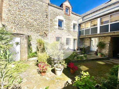 /international/fr/vigneux-de-bretagne-pays-de-la-loire-310099001948/