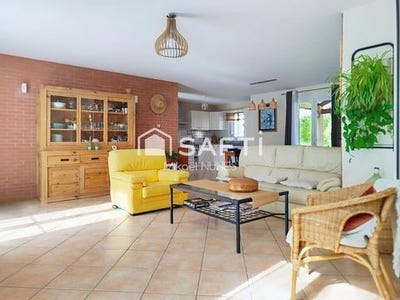 /international/fr/saint-lys-midi-pyrenees-310106358572/