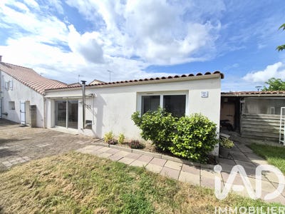/international/fr/nesmy-pays-de-la-loire-310108035782/