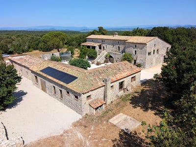 /international/fr/uzes-languedoc-roussillon-310101176331/?lang=zh-tw