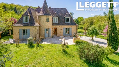 /international/fr/badefols-sur-dordogne-aquitaine-310106707990/