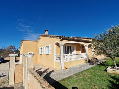 /international/fr/saint-florent-sur-auzonnet-languedoc-roussillon-310106158037/