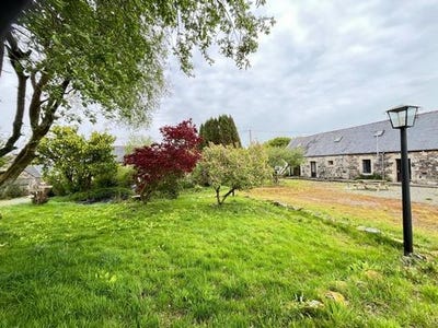 /international/fr/la-chapelle-neuve-brittany-310108762592/