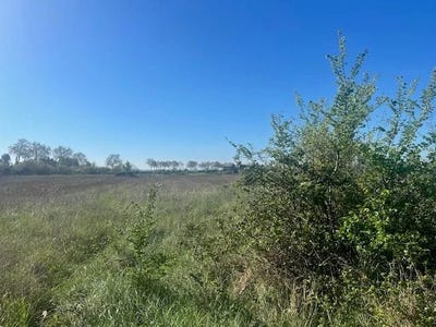 /international/fr/castillon-du-gard-languedoc-roussillon-310107149923/