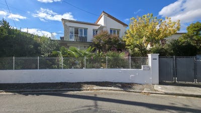 /international/fr/limoux-languedoc-roussillon-310108317159/