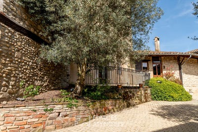 /international/fr/mours-saint-eusebe-rhone-310101353871/?lang=en