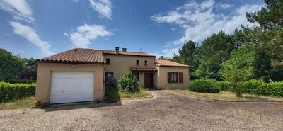 /international/fr/montpon-menesterol-aquitaine-310100763249/