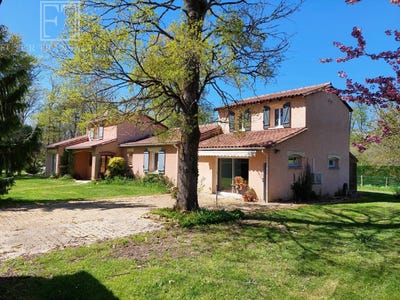 /international/fr/saint-estephe-aquitaine-310109094927/