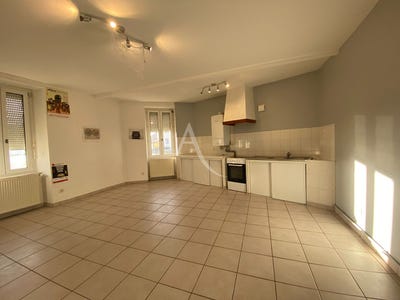 /international/fr/trelaze-pays-de-la-loire-310108832417/