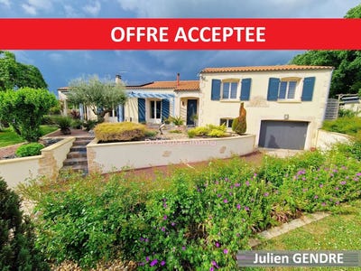 /international/fr/melle-charente-310107950679/