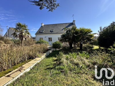 /international/fr/clohars-carnoet-brittany-310098173759/