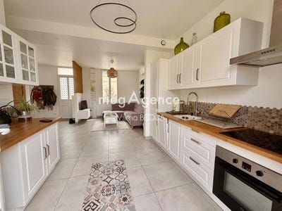 /international/fr/sens-burgundy-310103822334/