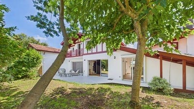 /international/fr/guethary-aquitaine-310101379623/?lang=zh-cn