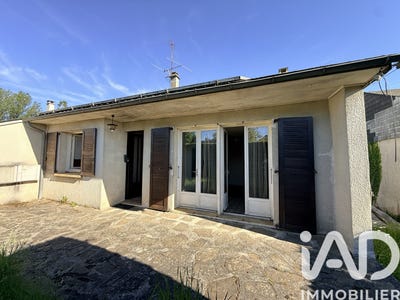 /international/fr/ussel-midi-pyrenees-310108598407/