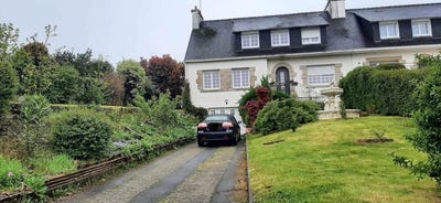 /international/fr/quimper-brittany-310100224726/