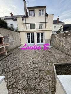 /international/fr/amboise-centre-val-de-loire-310104263833/