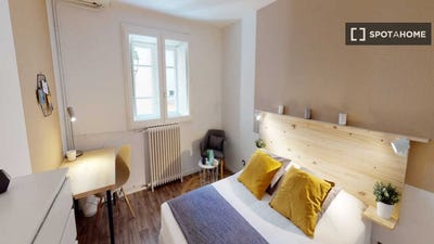 /international/fr/toulouse-midi-pyrenees-310108563721/