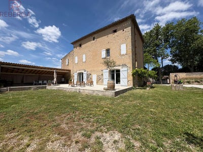 /international/fr/castres-midi-pyrenees-310108553875/