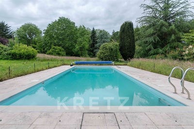 /international/fr/moelan-sur-mer-brittany-310108377121/