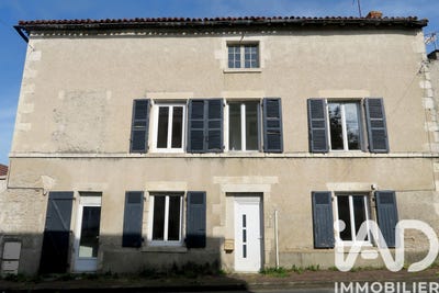 /international/fr/saint-savin-charente-310108042234/