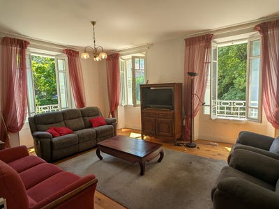 /international/fr/les-cabannes-midi-pyrenees-310109924985/