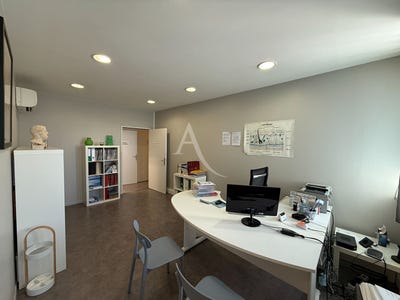 /international/fr/carcassonne-languedoc-roussillon-310107973438/