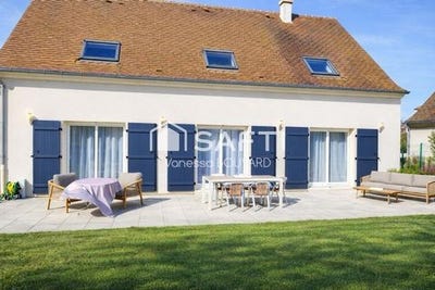 /international/fr/lassigny-picardie-310106335636/