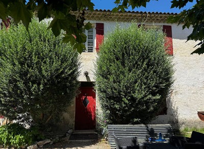 /international/fr/vallabregues-languedoc-roussillon-310119982474/