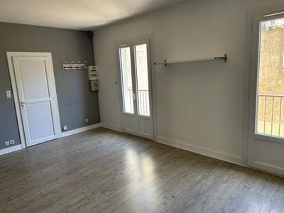 /international/fr/sainte-foy-la-grande-aquitaine-310108941685/