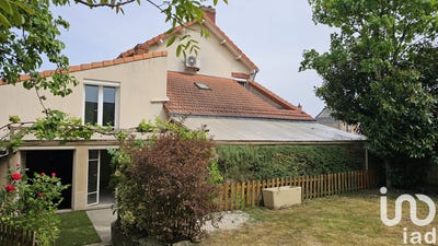 /international/fr/saint-mars-du-desert-pays-de-la-loire-310098105170/