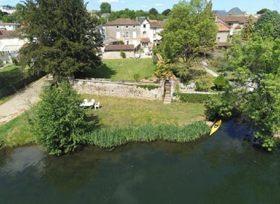 /international/fr/civray-centre-val-de-loire-310107967098/