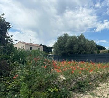 /international/fr/saint-saturnin-les-avignon-provence-alpes-cote-d-azur-310100057884/