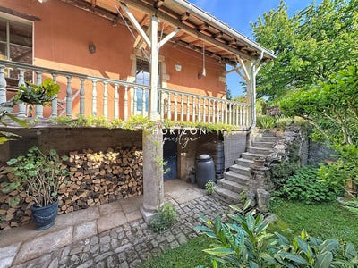 /international/fr/cluny-burgundy-310108525820/