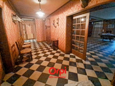 /international/fr/chambon-sur-voueize-limousin-310105163915/