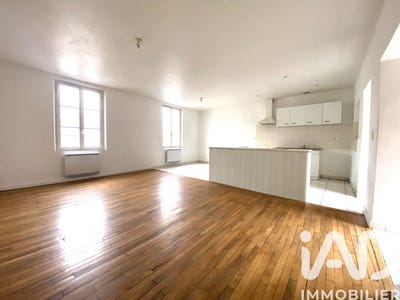 /international/fr/loches-centre-val-de-loire-310104828667/