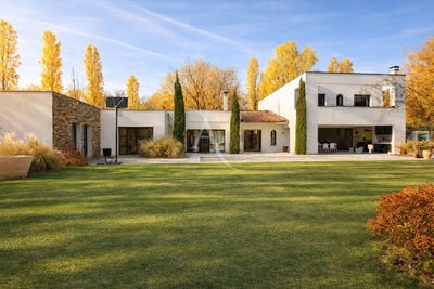 /international/fr/castelmaurou-midi-pyrenees-310106418062/