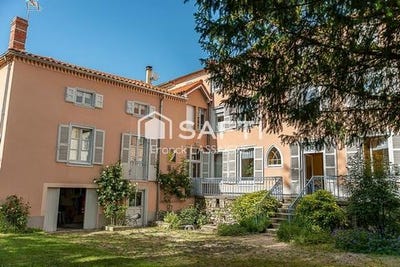 /international/fr/ambert-auvergne-310105429931/
