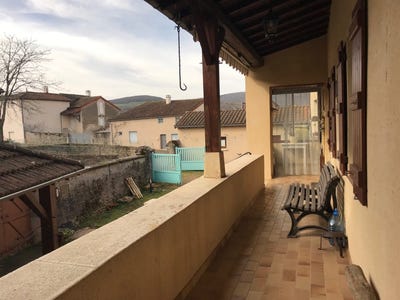 /international/fr/ige-burgundy-310107432072/
