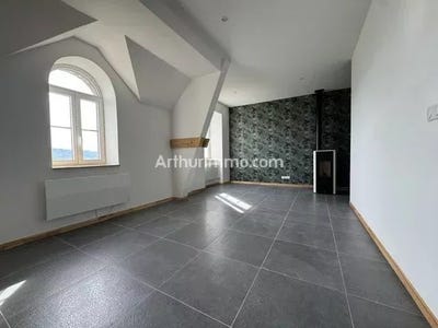 /international/fr/lons-le-saunier-franche-comte-310106189305/