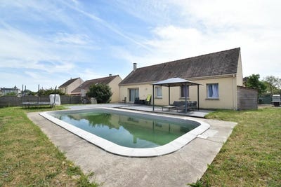 /international/fr/chateaudun-centre-val-de-loire-310107906946/