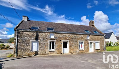 /international/fr/la-trinite-surzur-brittany-310098264872/