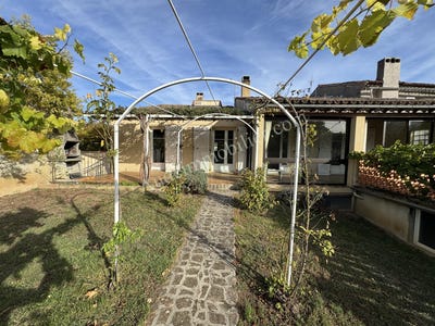 /international/fr/limoux-languedoc-roussillon-310102933158/