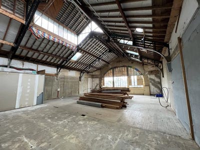 /international/fr/chateaubriant-pays-de-la-loire-310099684591/