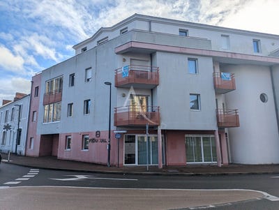 /international/fr/challans-pays-de-la-loire-310104473185/