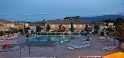 /international/fr/latour-bas-elne-languedoc-roussillon-120095674974/