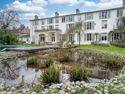 /international/fr/senlis-picardie-310100609308/?lang=zh-tw