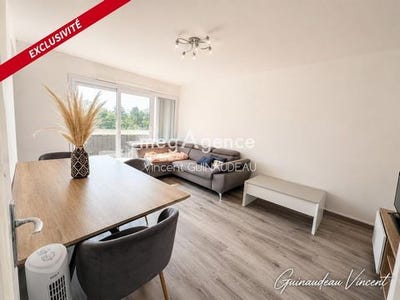 /international/fr/cholet-pays-de-la-loire-310119619042/