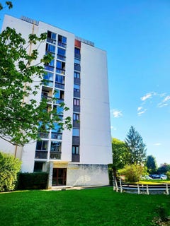 /international/fr/52-rue-des-collonges-saint-genis-laval-rhone-310102933648/