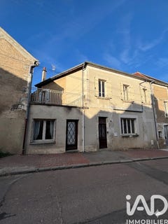 /international/fr/saint-bris-le-vineux-burgundy-310107268482/