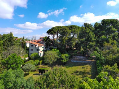 /international/fr/marseille-hh-15852044-marseille-provence-alpes-cote-d-azur-310100955662/